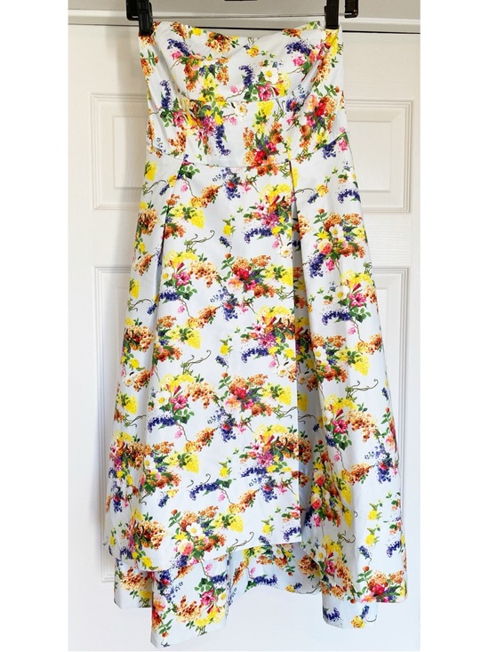 Lulumari Dresses & Skirts - NWT Lulumari Floral Print Fit & Flare Dress Sz M